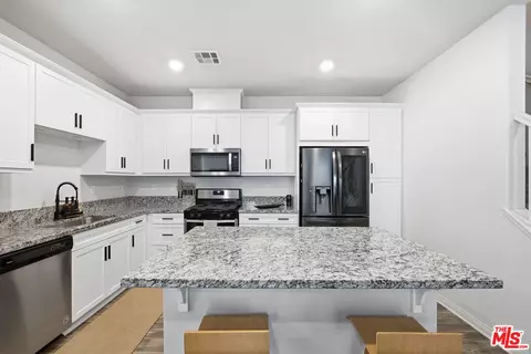 Kitchen - 348 Dominguez St, Camarillo, CA 93010 photo 2 of 2