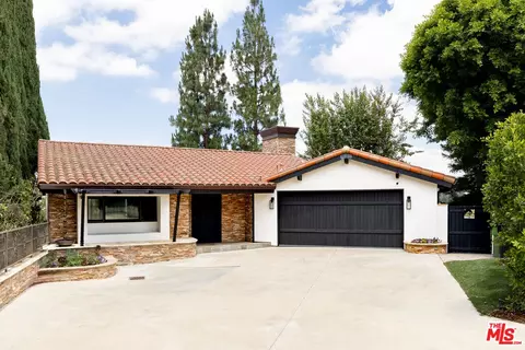 4920 Llano Dr, Woodland Hills, CA 91364