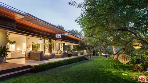 33020 Pacific Coast Hwy, Malibu, CA 90265