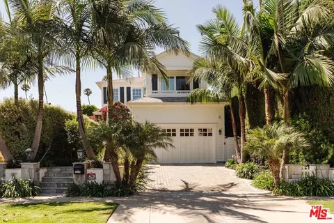 12239 Darlington Ave, Los Angeles, CA 90049