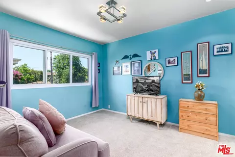 Bedroom - 1901 Peyton Ave #N, Burbank, CA 91504 photo 3 of 4