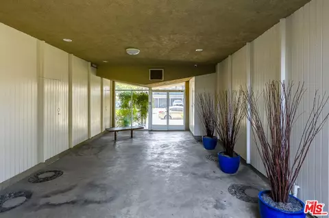 Other - 1901 Peyton Ave #N, Burbank, CA 91504 photo 2 of 6
