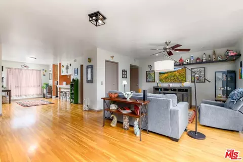 Other - 1901 Peyton Ave #N, Burbank, CA 91504 photo 3 of 6