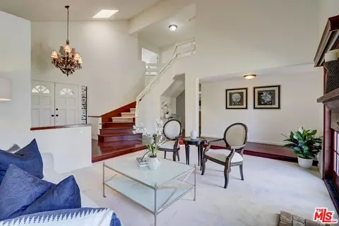 Living - 12419 Willow Hill Dr, Moorpark, CA 93021 photo 3 of 5
