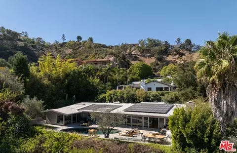 1813 Marcheeta Pl, Los Angeles, CA 90069