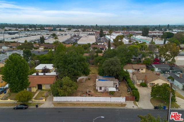 7800 Jordan Ave, Los Angeles, CA 91304