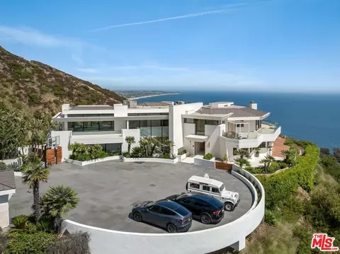4310 Encinal Canyon Rd, Malibu, CA 90265