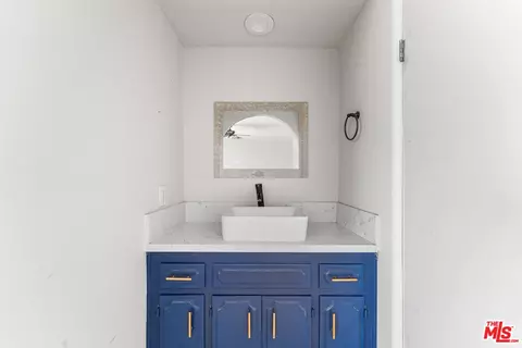 Bath - 15361 Mondamon Rd, Apple Valley, CA 92307 photo 1 of 5