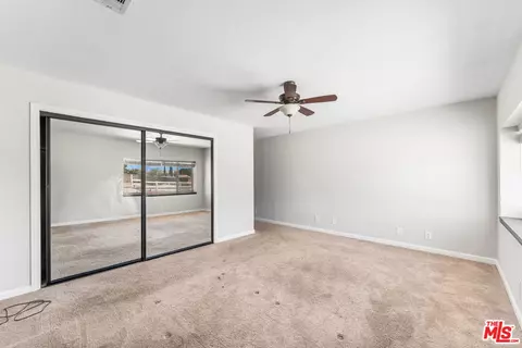 Bedroom - 15361 Mondamon Rd, Apple Valley, CA 92307 photo 8 of 9