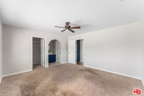 Bedroom - 15361 Mondamon Rd, Apple Valley, CA 92307 photo 6 of 9
