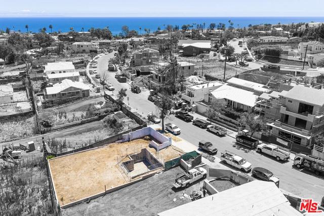 16722 Bollinger Dr, Pacific Palisades, CA 90272