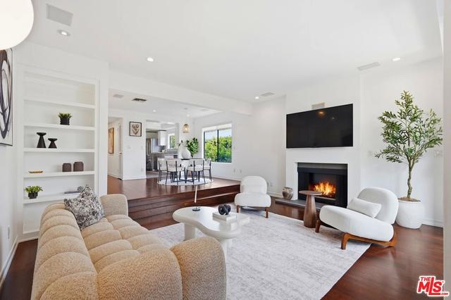 1613 Manning Ave #1, Los Angeles, CA 90024