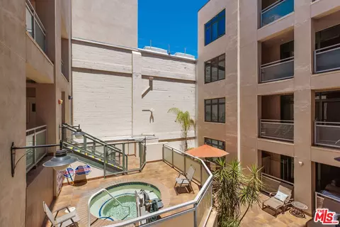 Exterior - 125 N Raymond Ave #412, Pasadena, CA 91103 photo 3 of 3