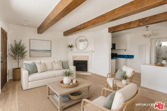 1466 Manhattan Beach Blvd #4, Manhattan Beach, CA 90266
