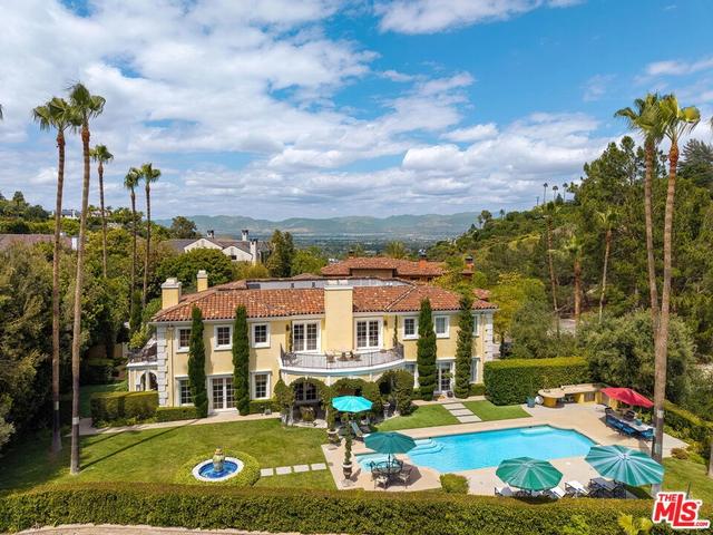 13935 Durham Rd, Beverly Hills, CA 90210