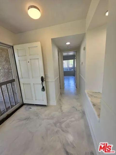 Entry Way - 5976 Paseo Encantada, Camarillo, CA 93012 photo 3 of 3