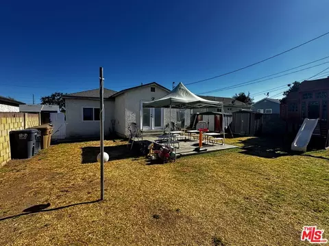 1317 W School St, Compton, CA 90220 photo 15