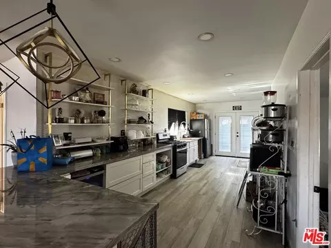 1317 W School St, Compton, CA 90220 photo 5