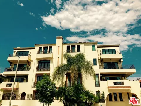 1310 Armacost Ave #401, Los Angeles, CA 90025