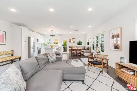 Living - 239 N Everett St, Glendale, CA 91206 photo 2 of 2