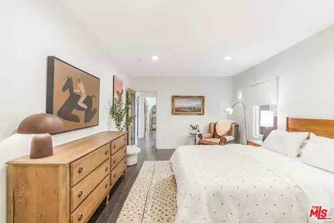 Bedroom - 239 N Everett St, Glendale, CA 91206 photo 1 of 3