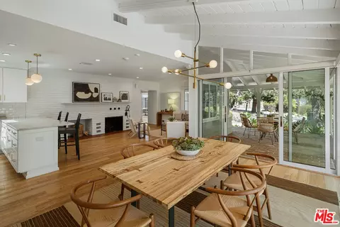 Dining - 1955 Windover Rd, Pasadena, CA 91107 photo 4 of 6