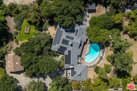 View/Area - 1955 Windover Rd, Pasadena, CA 91107 photo 1 of 3