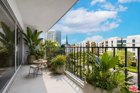 10450 Wilshire Blvd #4G, Los Angeles, CA 90024