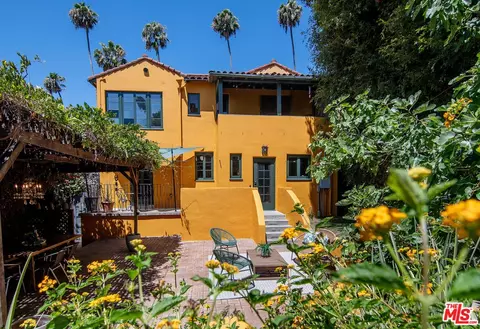 130 N Catalina St, Los Angeles, CA 90004