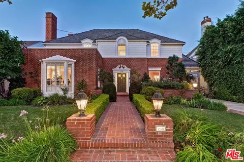 238 S Mccarty Dr, Beverly Hills, CA 90212