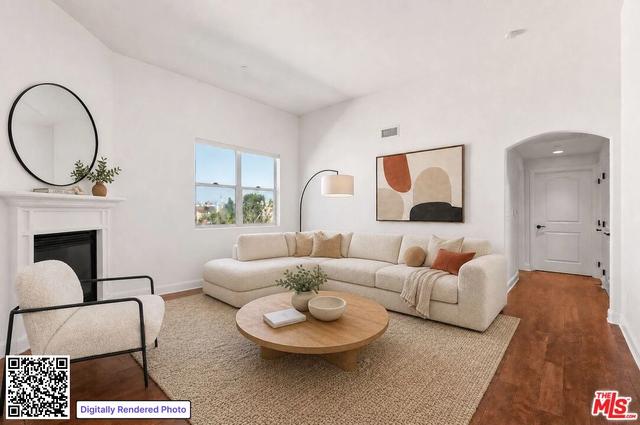 5037 Rosewood Ave #301, Los Angeles, CA 90004