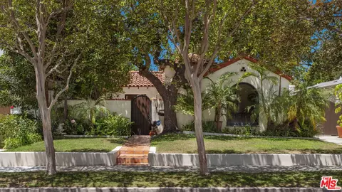4531 Kraft Ave, Studio City, CA 91602