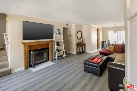Other - 154 N Meridith Ave #7, Pasadena, CA 91106 photo 4 of 6