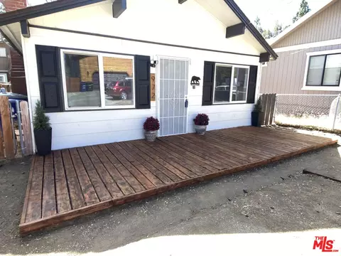 Exterior - 972 Pinon Ln, Big Bear City, CA 92314 photo 1 of 6