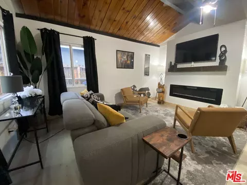 Living - 972 Pinon Ln, Big Bear City, CA 92314 photo 4 of 4