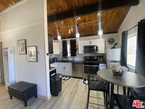 Kitchen - 972 Pinon Ln, Big Bear City, CA 92314 photo 1 of 2