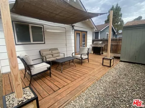 Exterior - 972 Pinon Ln, Big Bear City, CA 92314 photo 4 of 6