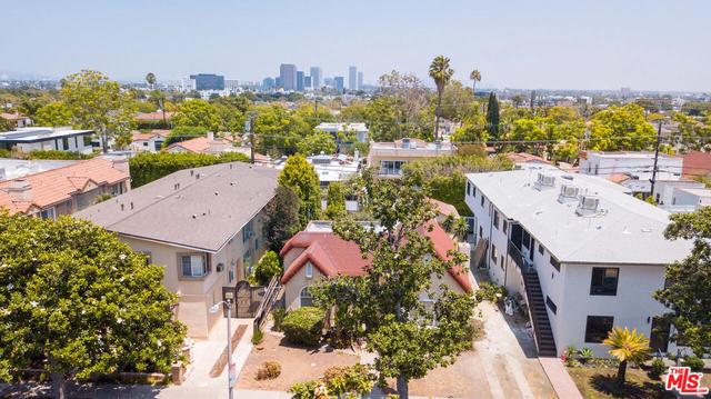 332 S Doheny Dr, Beverly Hills, CA 90211