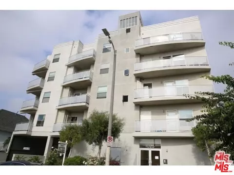 1025 Dewey Ave #205, Los Angeles, CA 90006
