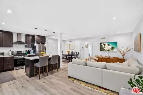 11670 W Sunset Blvd #217, Los Angeles, CA 90049
