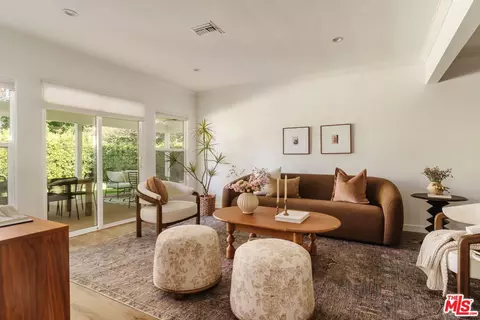 5838 Natick Ave, Sherman Oaks, CA 91411