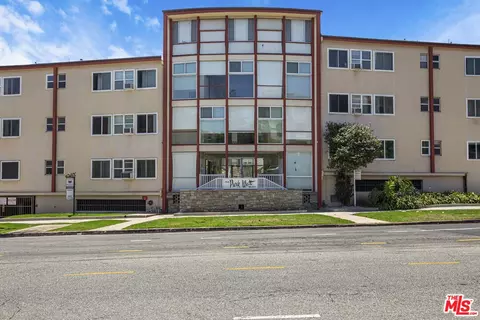 1441 S Beverly Glen Blvd, Los Angeles, CA 90024