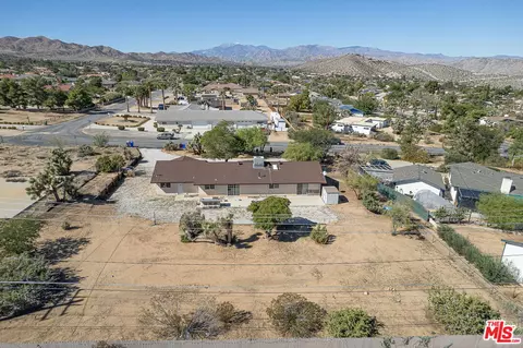 View/Area - 8395 Keats Ave, Yucca Valley, CA 92284 photo 4 of 4