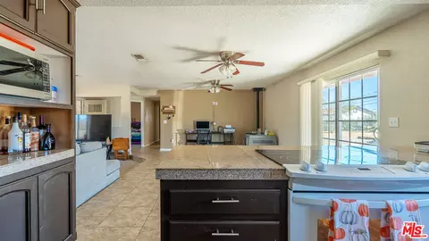 Kitchen - 8395 Keats Ave, Yucca Valley, CA 92284 photo 3 of 3