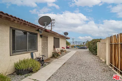 66466 4th St, Desert Hot Springs, CA 92240