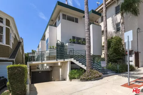 245 Hollister Ave #1, Santa Monica, CA 90405