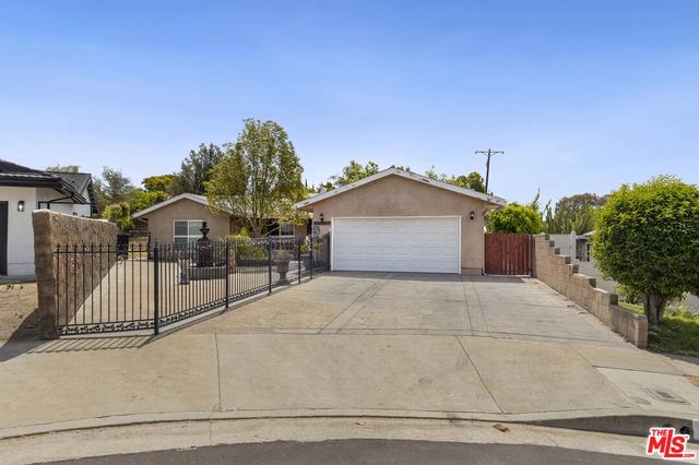 13930 Lakeside St, Sylmar, CA 91342