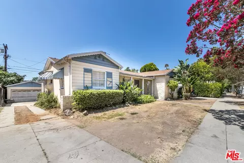 4414 Ambrose Ave, Los Angeles, CA 90027