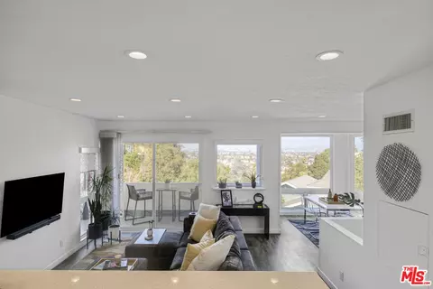 Other - 4112 Vanetta Pl, Studio City, CA 91604 photo 5 of 12