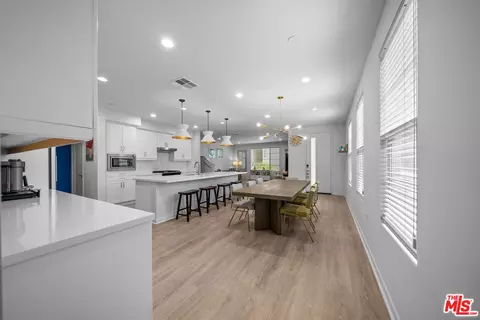 Other - 162 Novel, Irvine, CA 92618 photo 5 of 9
